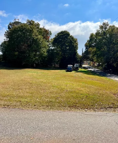 202 Walker Ave, Chesnee, SC 29323 photo 6