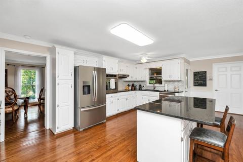 101 Memory Ln, Moore, SC 29369 photo 8