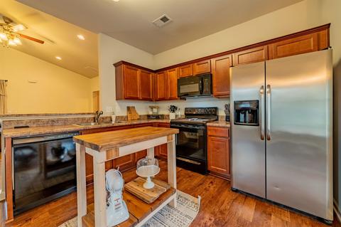 203 Crescent Cir, Duncan, SC 29334 photo 9