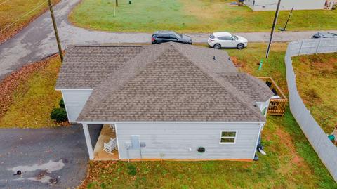 203 Crescent Cir, Duncan, SC 29334 photo 3