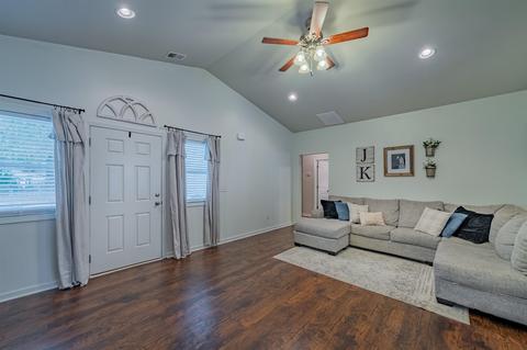 203 Crescent Cir, Duncan, SC 29334 photo 13