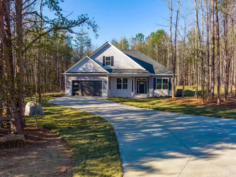 485 N Bates Rd, Taylors, SC 29687