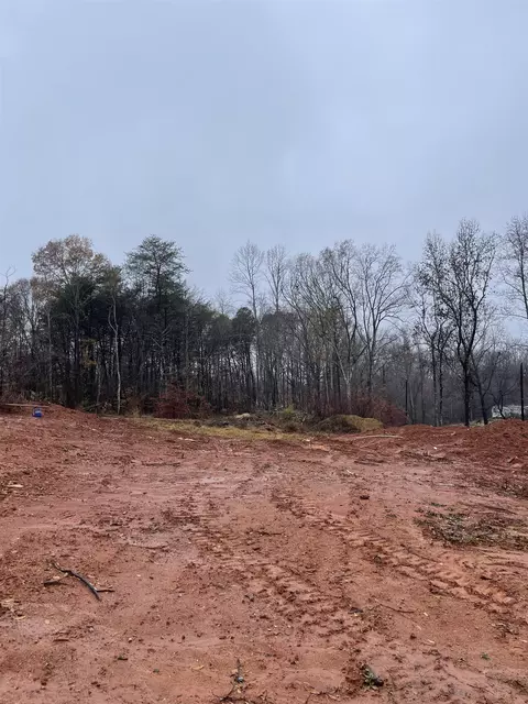 122 Ware St, Inman, SC 29349