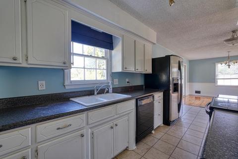 134 Jay Cir, Moore, SC 29369 photo 10