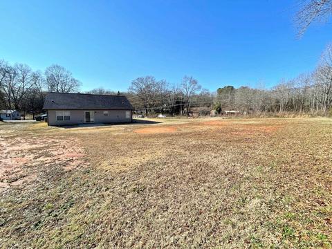 190 Rector St, Campobello, SC 29322 photo 14