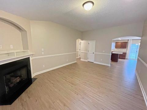 190 Rector St, Campobello, SC 29322 photo 2