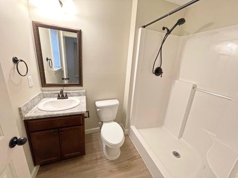 190 Rector St, Campobello, SC 29322 photo 8