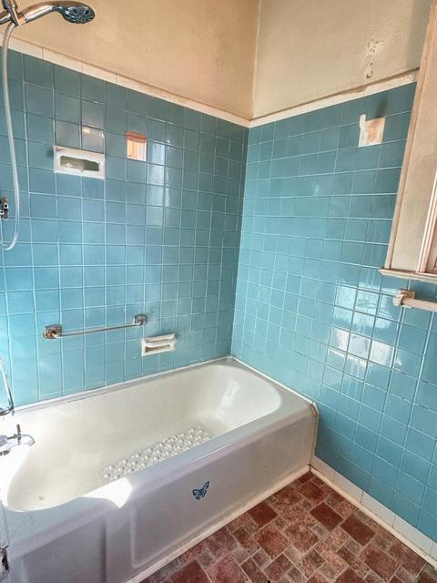 609 E Montgomery St, Gaffney, SC 29340 photo 9