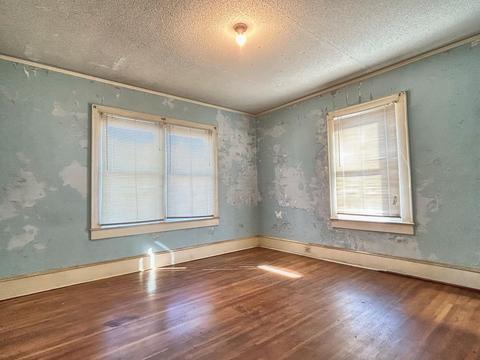 609 E Montgomery St, Gaffney, SC 29340 photo 11