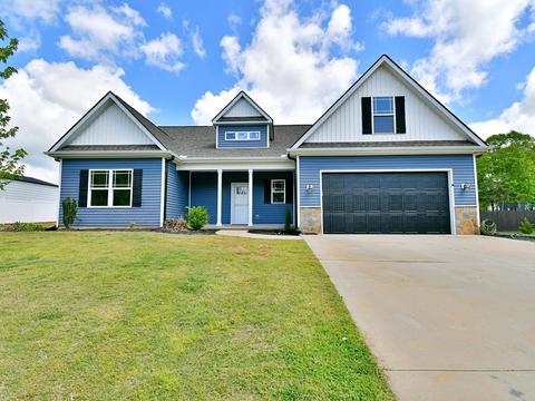 270 Deyoung Rd, Lyman, SC 29365