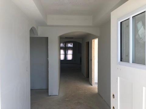 409 Willow Ct, Campobello, SC 29322 photo 3