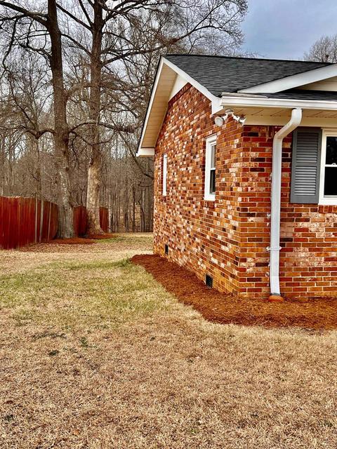 20 Circle Dr, Lyman, SC 29365 photo 5
