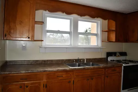 1817 E Frederick St, Gaffney, SC 29340 photo 7