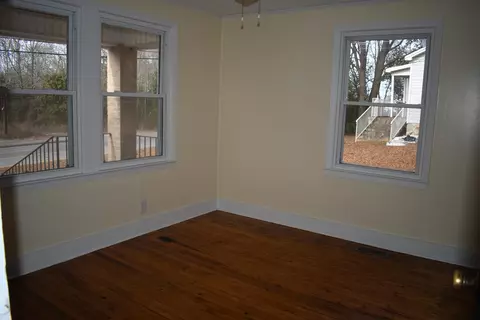 1817 E Frederick St, Gaffney, SC 29340 photo 2