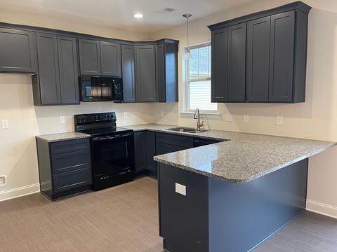 2754 Millhone Dr, Moore, SC 29369 photo 4
