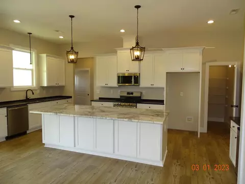 134 Orchard Dr, Moore, SC 29369 photo 3