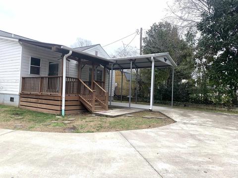 114 E Rutledge Ave, Gaffney, SC 29340 photo 4
