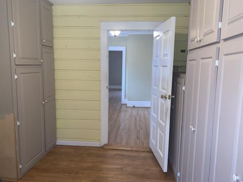 114 E Rutledge Ave, Gaffney, SC 29340 photo 7
