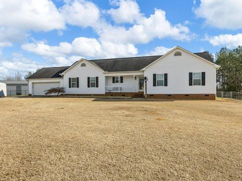 165 Moores Farm Dr, Inman, SC 29349