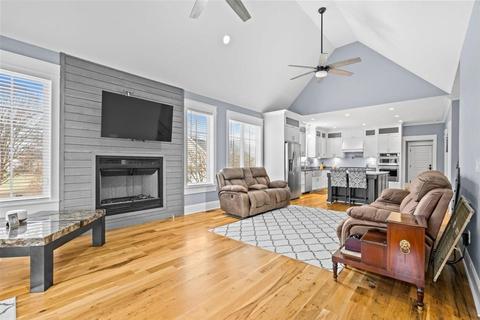 807 Mountain View Ct, Greer, SC 29651 photo 14