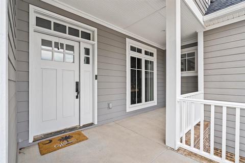 807 Mountain View Ct, Greer, SC 29651 photo 4