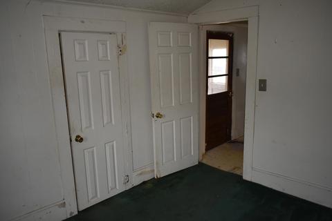 315 E Jefferies St, Gaffney, SC 29340 photo 11
