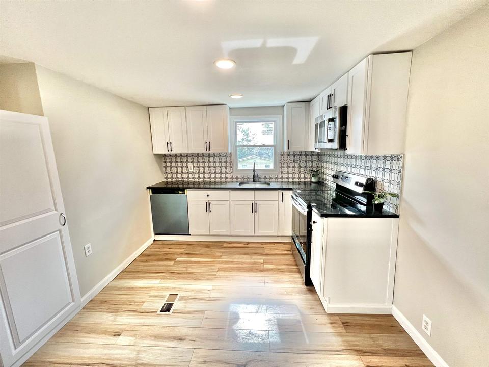  632 California Blvd, Spartanburg, SC 29306 photo 24