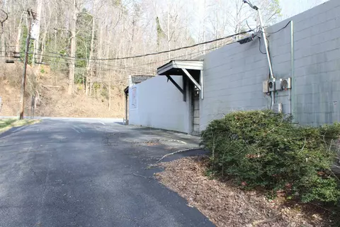 620 S Trade St, Tryon, NC 28782 photo 16