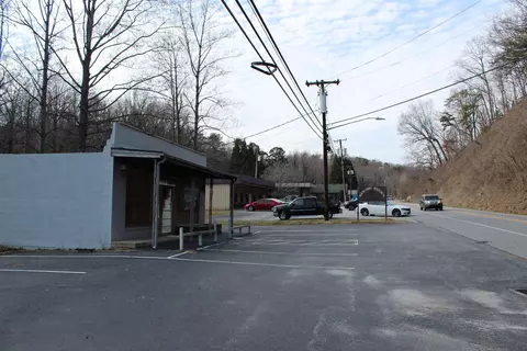 620 S Trade St, Tryon, NC 28782 photo 11