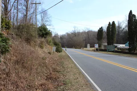 620 S Trade St, Tryon, NC 28782 photo 10