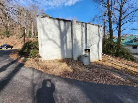 620 S Trade St, Tryon, NC 28782 photo 26