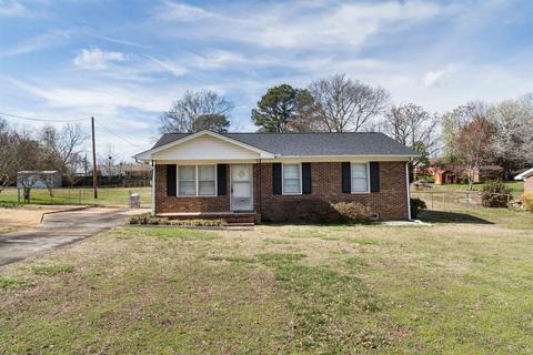 104 Tower Dr, Moore, SC 29369 photo 1