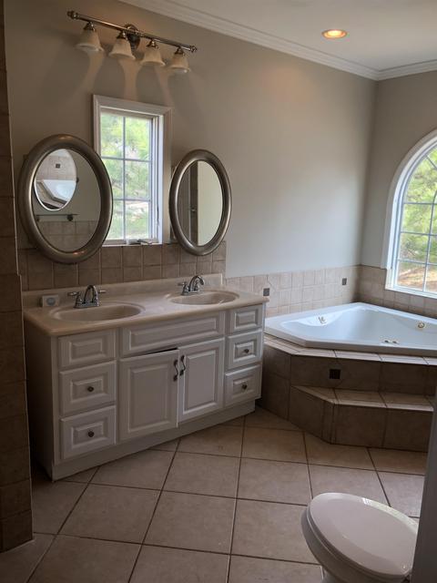 504 Syracuse Rd, Easley, SC 29642 photo 8