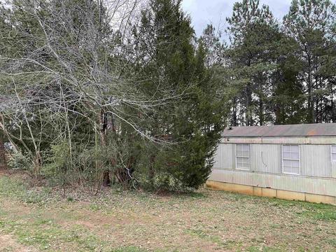 25 Boxelder Dr, Campobello, SC 29322