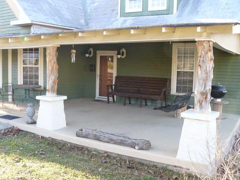 101 E Pine St, Blacksburg, SC 29702 photo 4