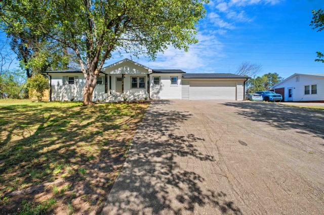 129 Idlewood Cir, Spartanburg, SC 29307