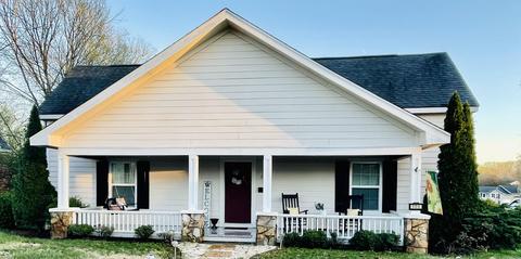 205 W Carolina St, Blacksburg, SC 29702