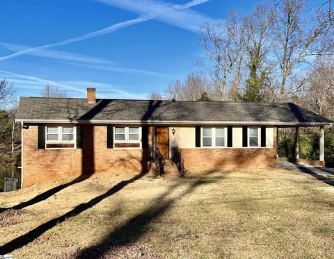 106 Lanette Dr, Spartanburg, SC 29301