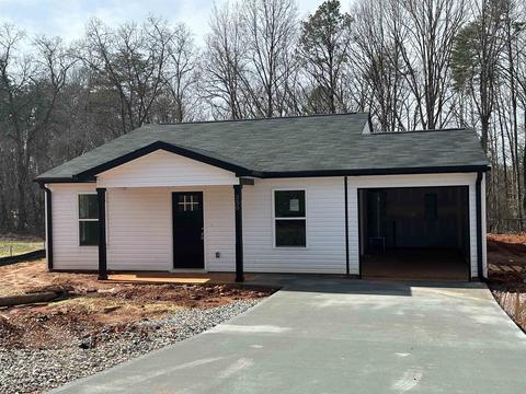 330 Skyline Rd, Greer, SC 29651