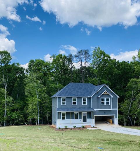 400 W River Grove Cir, Roebuck, SC 29376
