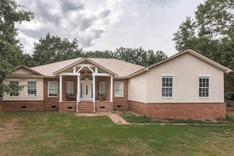 4070 Glenn Springs Rd, Pauline, SC 29374