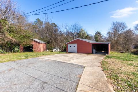 1007 E Blackstock Rd, Moore, SC 29369 photo 7
