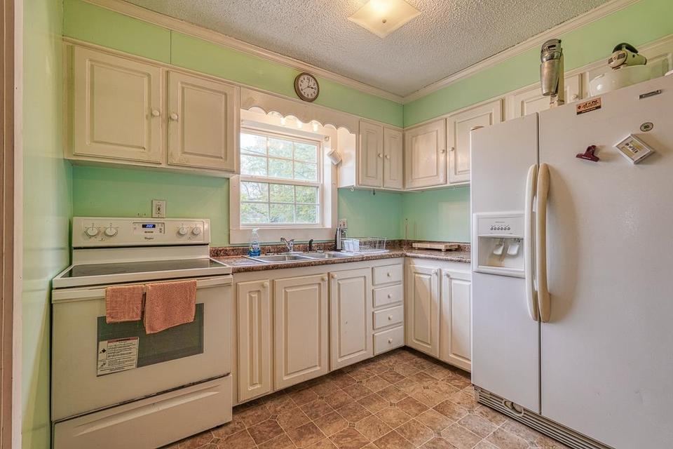  181 Church St, Pacolet, SC 29372 photo 11