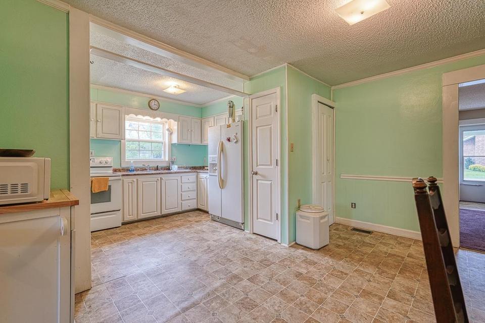 181 Church St, Pacolet, SC 29372 photo 10