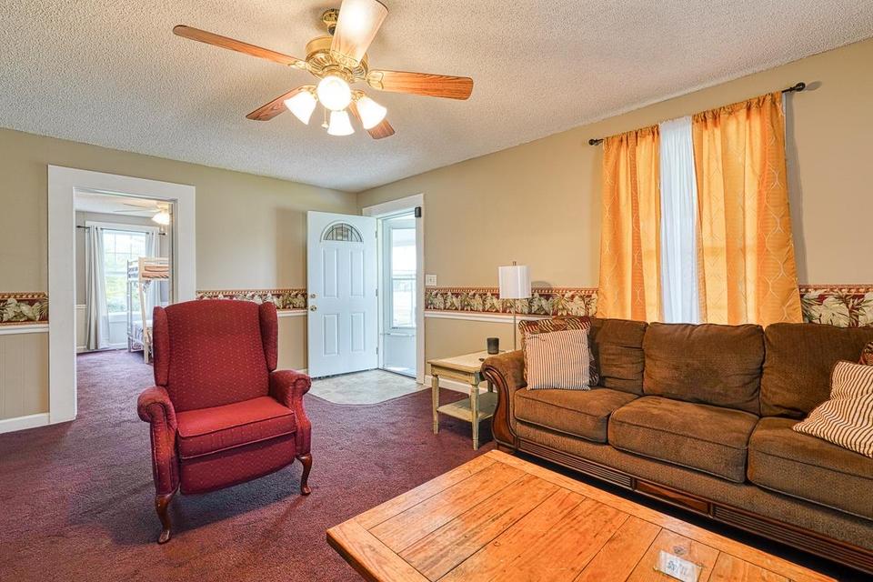  181 Church St, Pacolet, SC 29372 photo 4