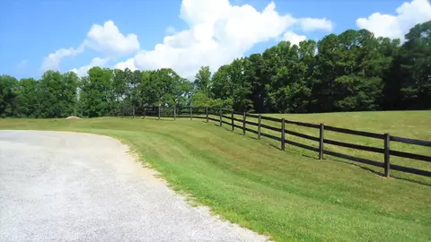 150 Hunter Hack Trl, Campobello, SC 29322 photo 6