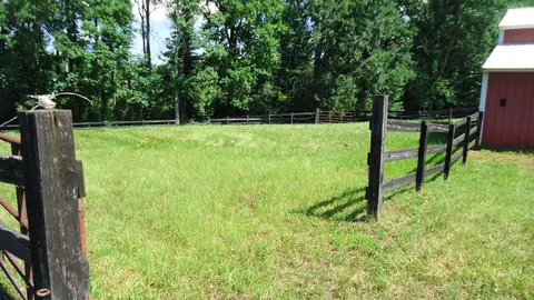 150 Hunter Hack Trl, Campobello, SC 29322 photo 17