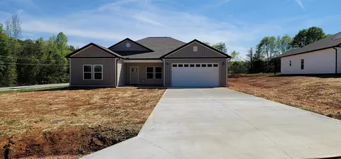576 Sand Clay Rd, Chesnee, SC 29323