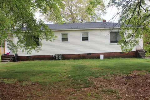 1103 Old Georgia Rd, Roebuck, SC 29376