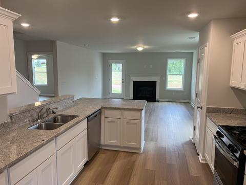 113 Braxton Dr, Moore, SC 29369 photo 5